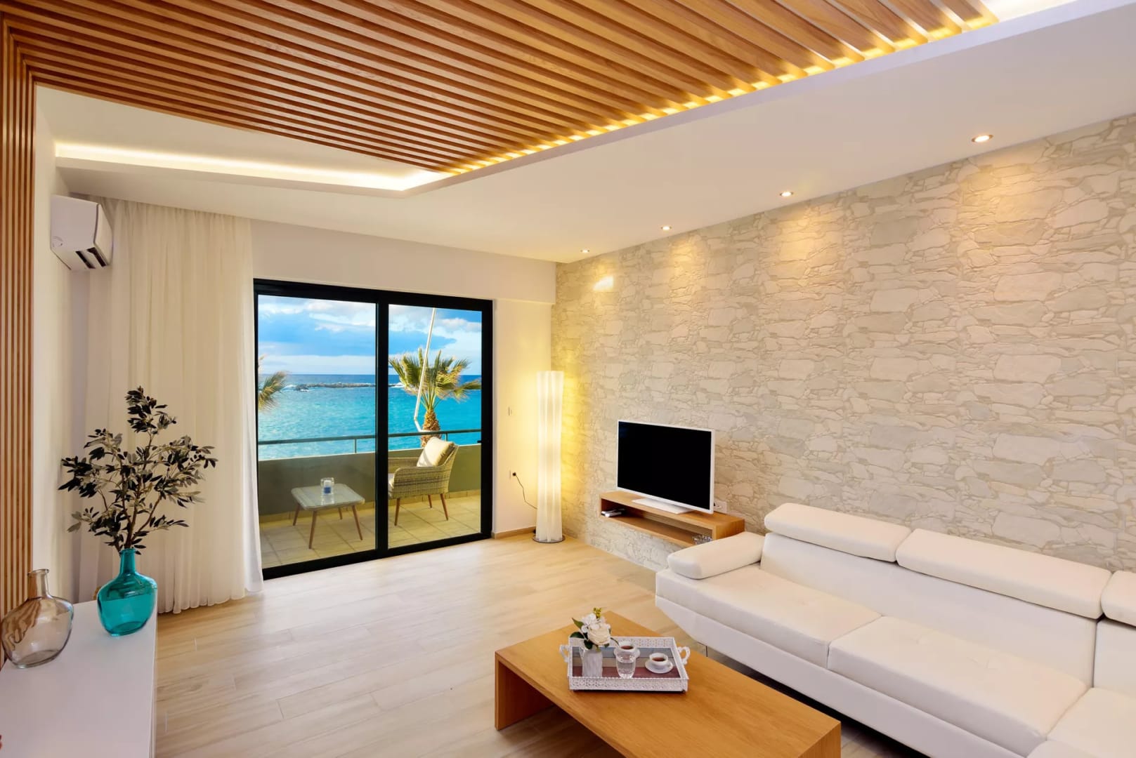 elia-beach-apartment-12